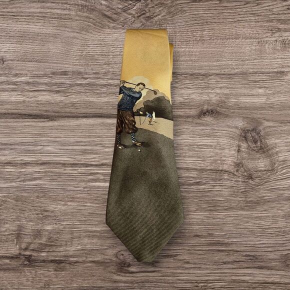 Brooks Brothers 100% Silk Vintage Golf Print Tie Green/Gold - Picture 3 of 8